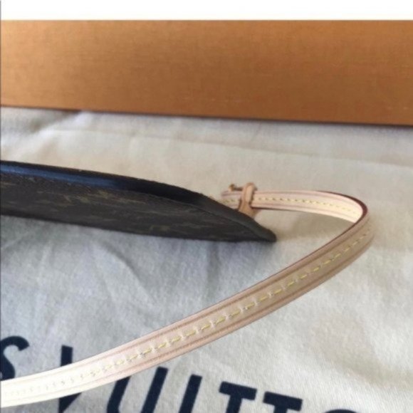Auth NEW Louis Vuitton Neverfull GM beige wristlet pouch - Picture 7 of 11